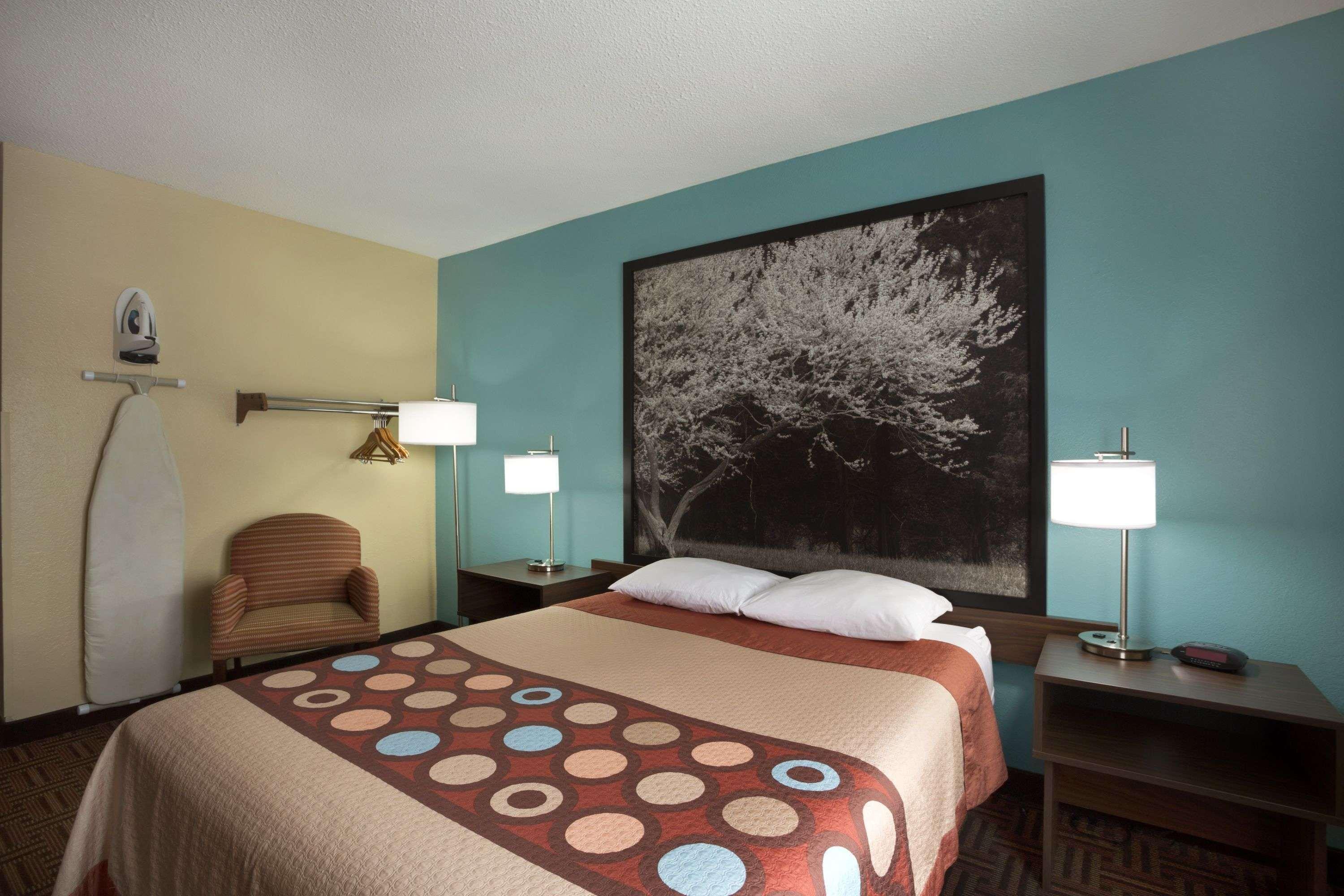 Super 8 By Wyndham Mount Vernon, Il Екстериор снимка